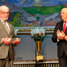 22. mai: Kong Harald overrekker Abelprisen for 2018 til Robert Langlands under en høytidelig seremoni i Universitetets aula. Foto: Heiko Junge / NTB scanpix